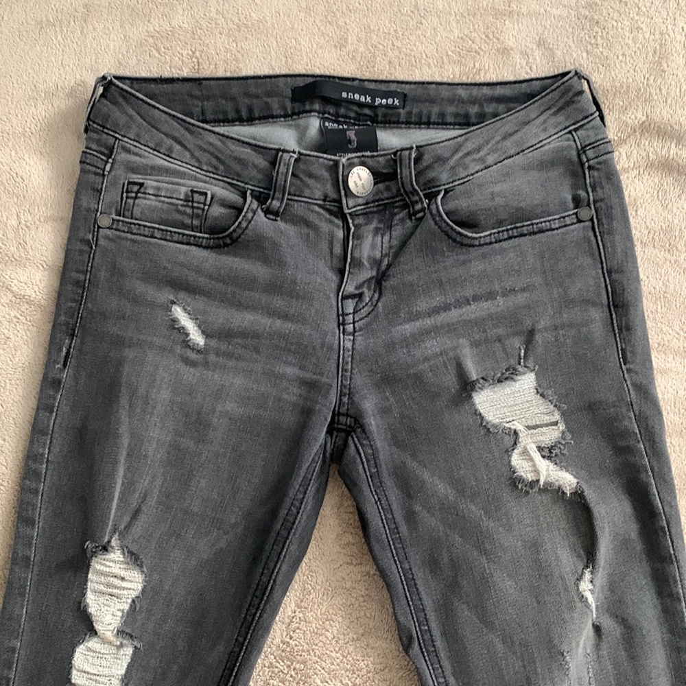Sneak Peek Junior’s Dark Gray Distressed Skinny Jeans